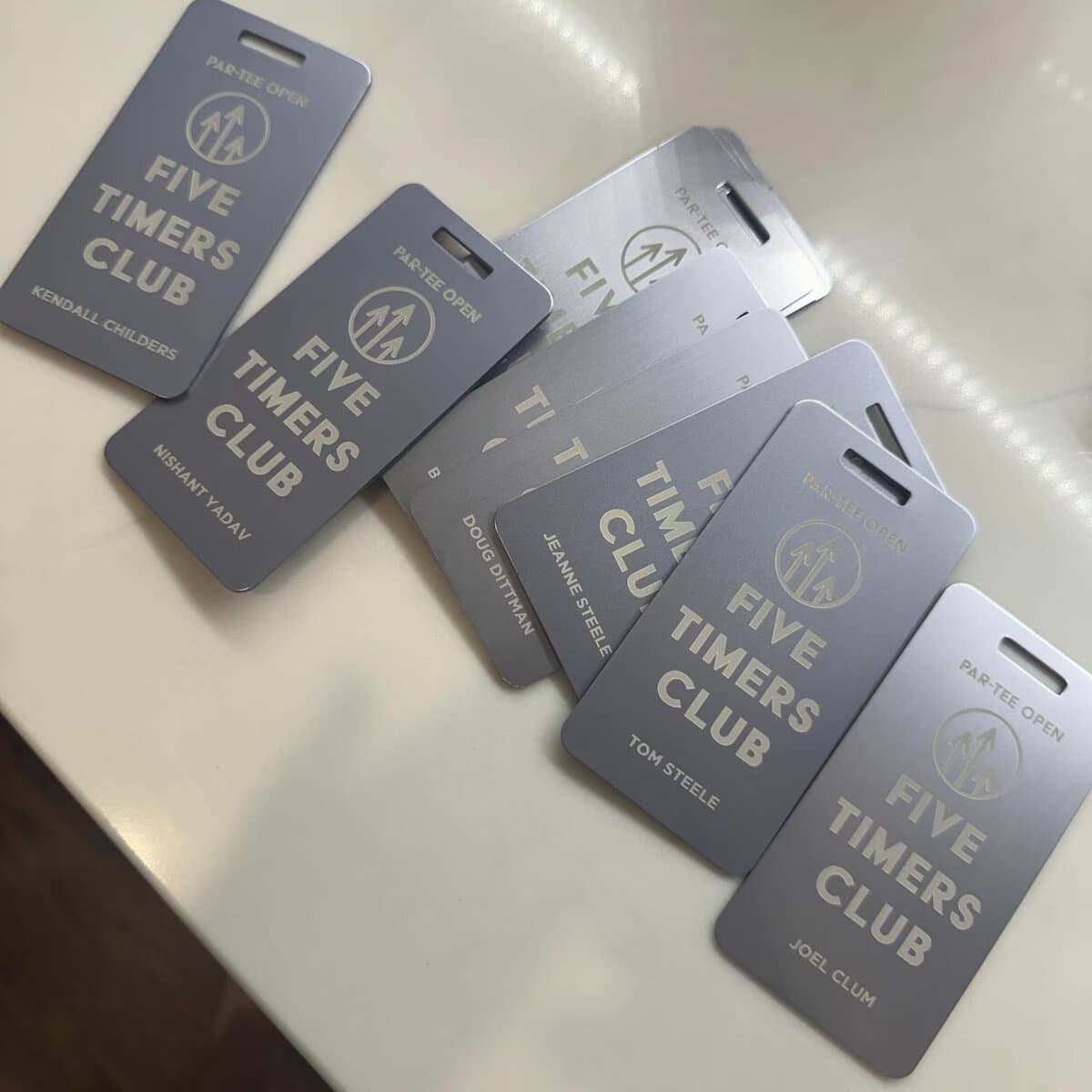 Customer luggage tag photo 1